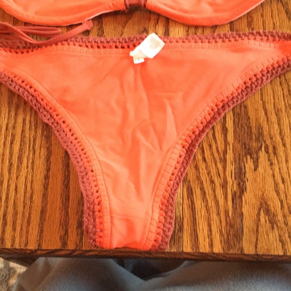 Reversible bikini! - Picture 5 of 7